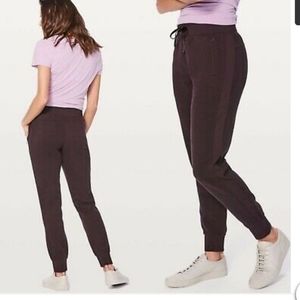 Lululemon Warm Down Jogger size 4